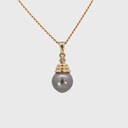 Elegant 14K Yellow Gold Tahitian Pearl Pendant with Round Diamond
